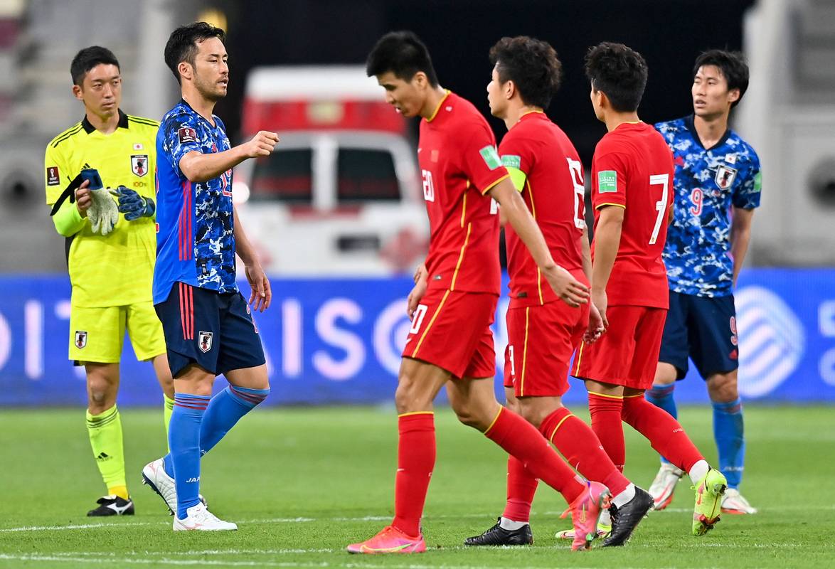中国对日本足球比赛